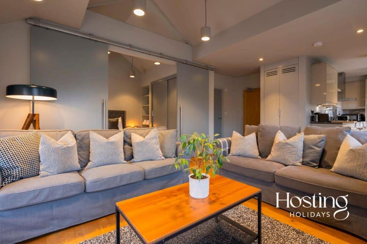 Stylish Luxury Apartment In The Centre Of Henley Extérieur photo