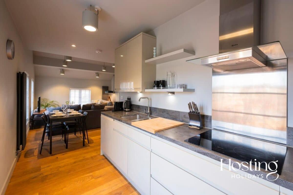 Stylish Luxury Apartment In The Centre Of Henley Extérieur photo