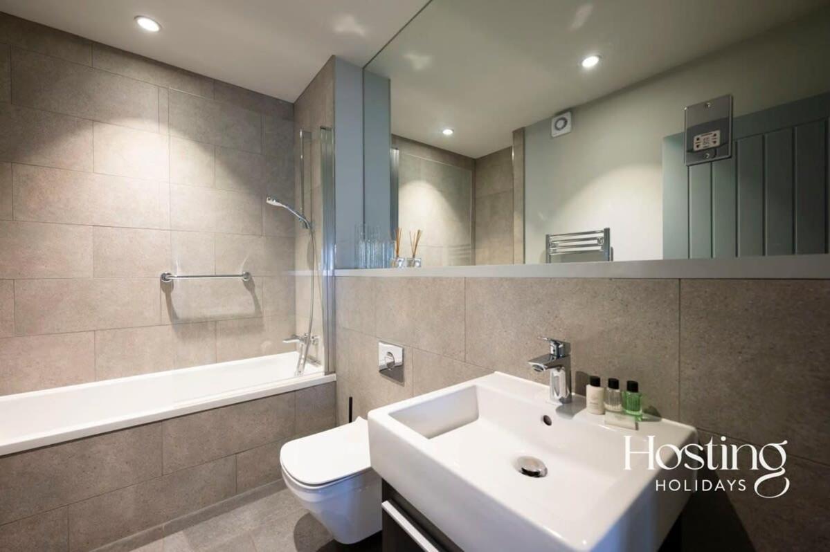 Stylish Luxury Apartment In The Centre Of Henley Extérieur photo